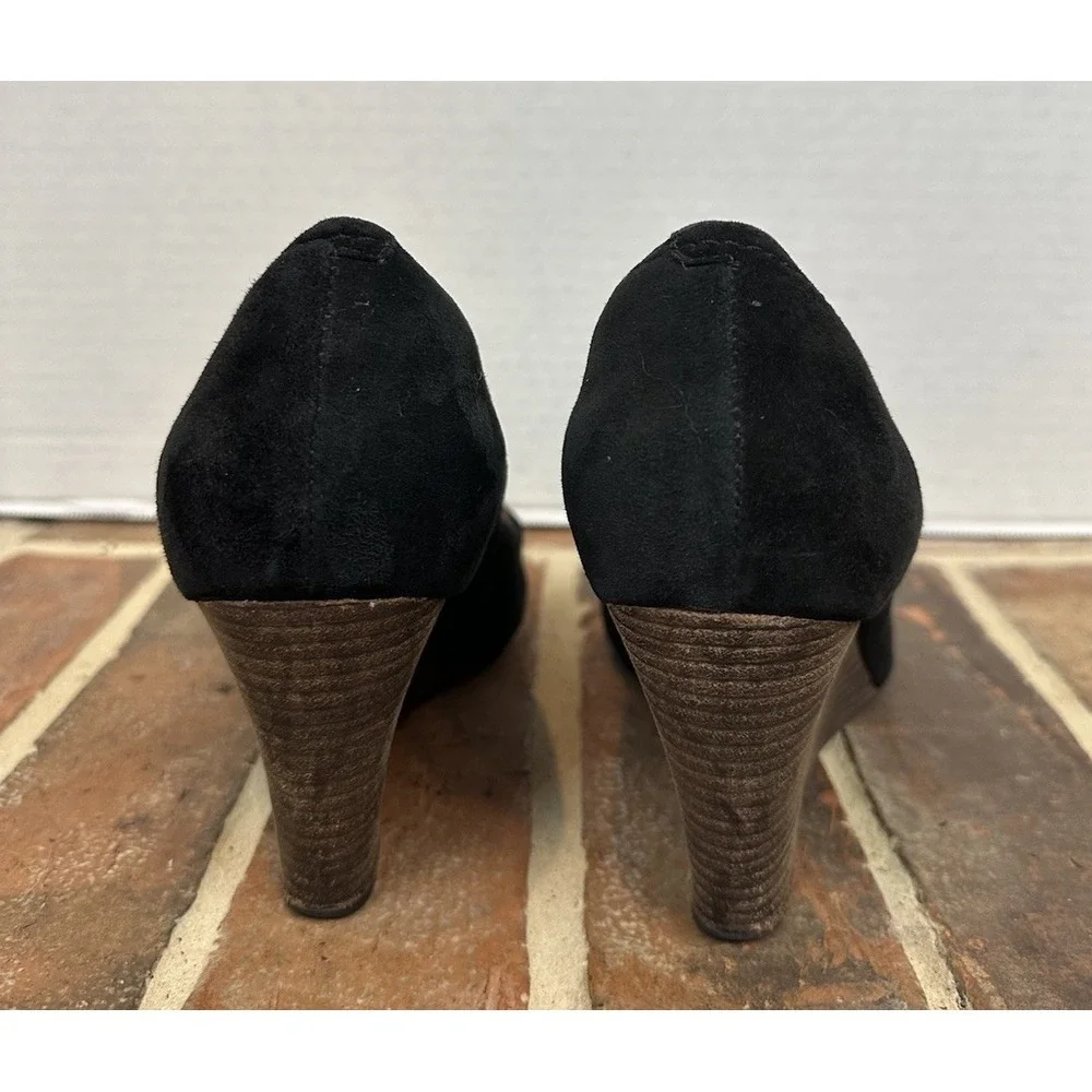 Clarks Indigo Black Suede Wedge Pumps Women's 9 Business Casual Comfort Shoes